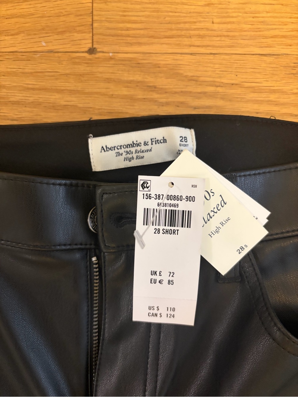 NWT Abercrombie & Fitch Black Vegan Leather High-Rise Pants - 28 Short